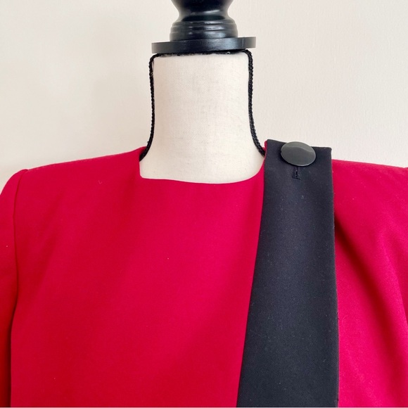 Vintage 80s Sasson Crossover Red Blazer - Picture 2 of 3